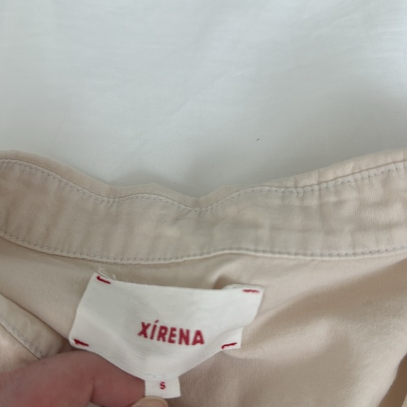 Xirena light sand Channing top - Picture 2 of 5